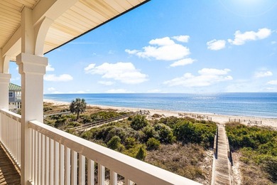 St George Island Gulf Front Home with Private Beachfront Pool - photo 11