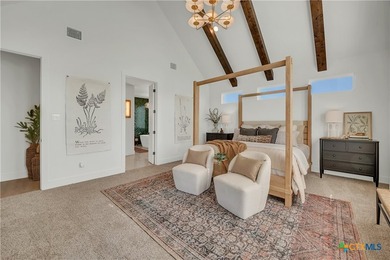 Exceptional design meets everyday comfort in this beautifully - photo 15