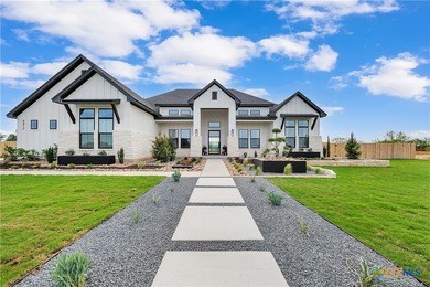 Exceptional design meets everyday comfort in this beautifully - photo 40