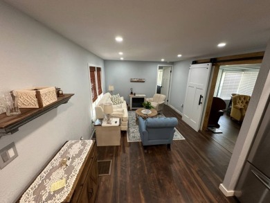 Lake Eustis Home For Sale in Tavares Florida