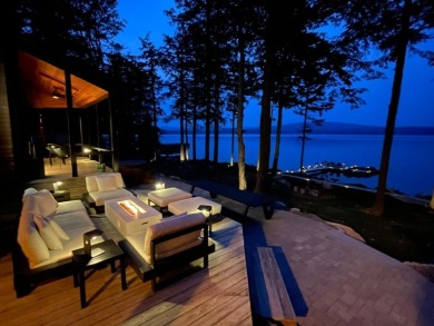 Branch Lake Home For Sale in Ellsworth Maine