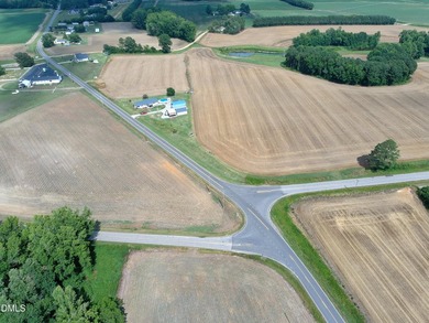 Discover an extraordinary 122 acre property offering the perfect - photo 5