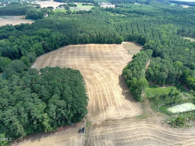 Discover an extraordinary 122 acre property offering the perfect - photo 10