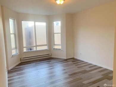 Gorgeous Top floor 2 bedrooms/2 baths, and a great open floor - photo 11