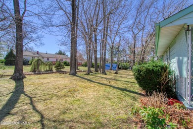 This fine house 2ith 2 bedrooms and full bath sits on a large - photo 13