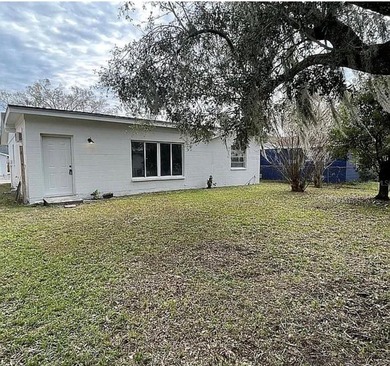Welcome to your new home located in a quiet and desirable area - photo 14