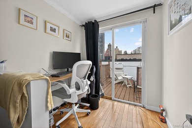 A 25' wide, five story, 20 unit multifamily is now offered by - photo 5