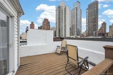A 25' wide, five story, 20 unit multifamily is now offered by - photo 6