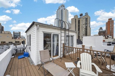 A 25' wide, five story, 20 unit multifamily is now offered by - photo 7