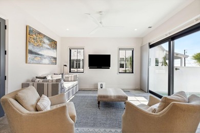 This home inspired by the Dutch West Indies is one of the most - photo 18