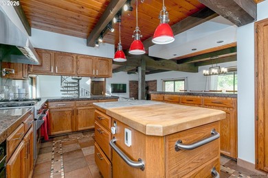 Private, gated home on 5+ acres with a year-round creek and - photo 9