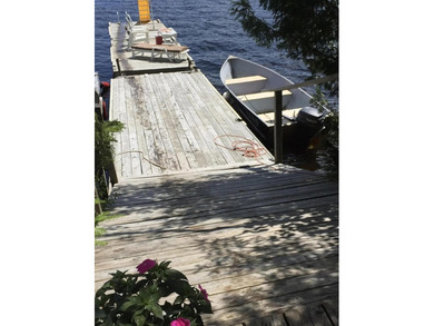 Contractors Dream Fixer Upper!! 2700+ sq ft 3 bed/ 2 bath on - photo 23