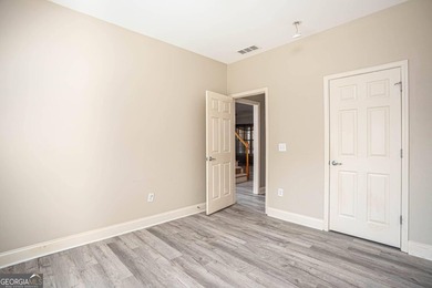 Stunning 5 bedroom, 4 bath home in the sought-after Loganville - photo 29