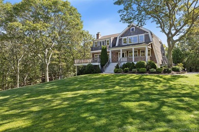 Welcome to 22 Old Trail Road, a charming beach cottage-style - photo 1