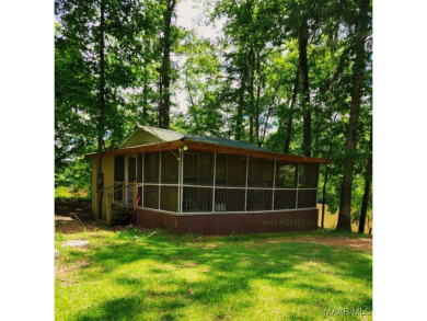 Lake Home For Sale in Lowndesboro, Alabama
