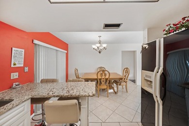 PRICED TO SELL! Recently appraised. Move-in ready 2-bedroom - photo 11