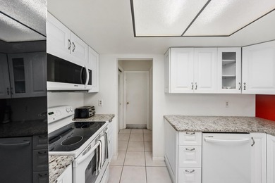 PRICED TO SELL! Recently appraised. Move-in ready 2-bedroom - photo 15