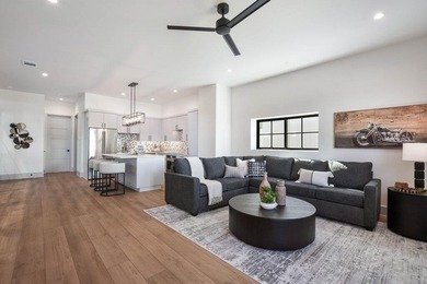 This exceptional luxury garage/residence offers architectural - photo 9