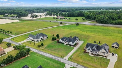 Welcome to this exceptional 3 bedroom, 3.5 bath home in the - photo 2