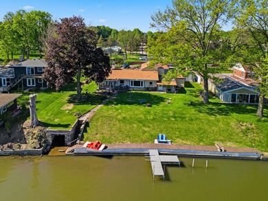 Life Changing Atmosphere! Located on the Rock River is this - photo 49