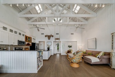 Charming oceanfront cottage located in the historic district of - photo 25
