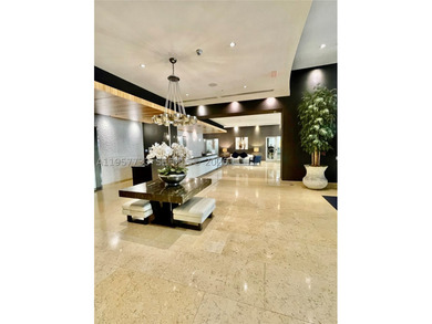 Spectacular 2 level corner unit, with double high ceiling 3 bed - photo 41