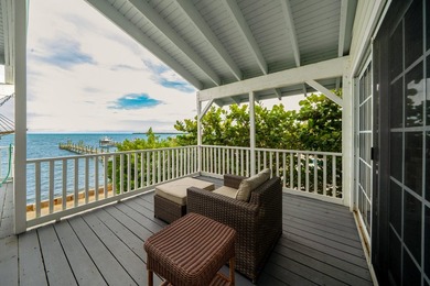 Charming oceanfront cottage located in the historic district of - photo 46