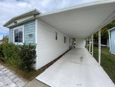 Discover this beautiful mobile home located in a wonderful 55+ - photo 4