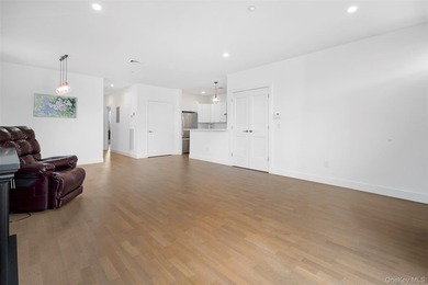 Rare Lower-Level End Unit at Breton Hills - 55+ Enjoy Affordable - photo 3