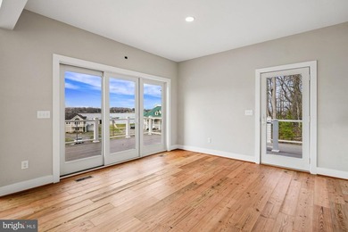 3 Finished Level Custom-built home with absolutely stunning - photo 11