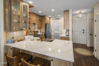 Experience Lakefront Living at Harbor Crest on Douglas Lake! - photo 14