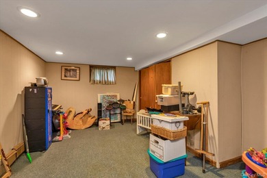 Lovely Expanded & Renovated Detached Home on a Corner Property - photo 18