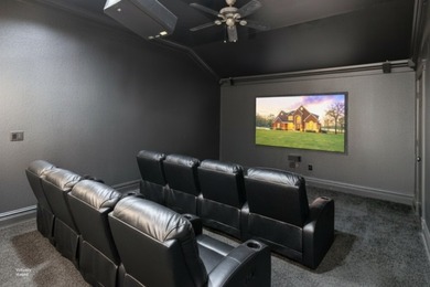 WELCOME TO AN UNPARALLELED LUXURY WATERFRONT ESTATE ON LAKE - photo 22