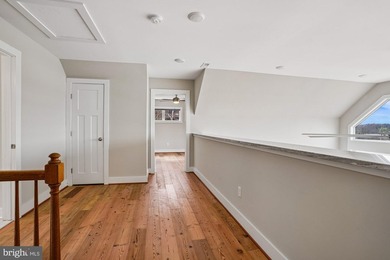 3 Finished Level Custom-built home with absolutely stunning - photo 22