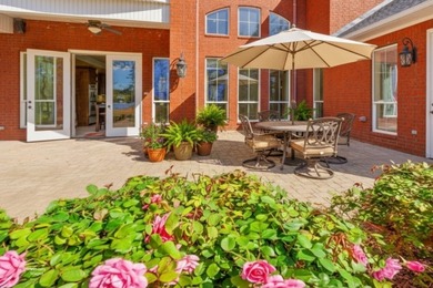 WELCOME TO AN UNPARALLELED LUXURY WATERFRONT ESTATE ON LAKE - photo 31