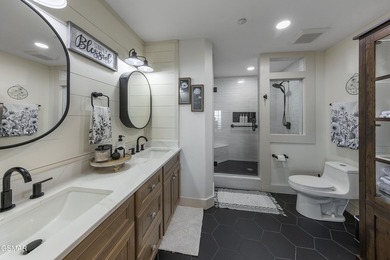 Experience Lakefront Living at Harbor Crest on Douglas Lake! - photo 35