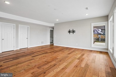 3 Finished Level Custom-built home with absolutely stunning - photo 35