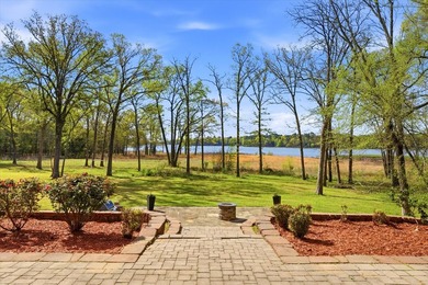 WELCOME TO AN UNPARALLELED LUXURY WATERFRONT ESTATE ON LAKE - photo 39