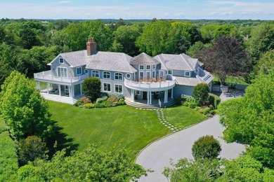 Deep South of the Highway in Sagaponack, half a mile from the - photo 4