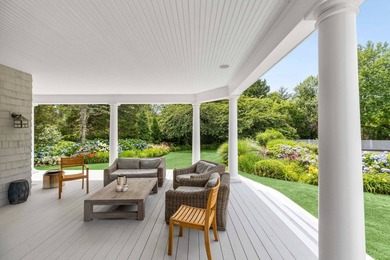 Deep South of the Highway in Sagaponack, half a mile from the - photo 8