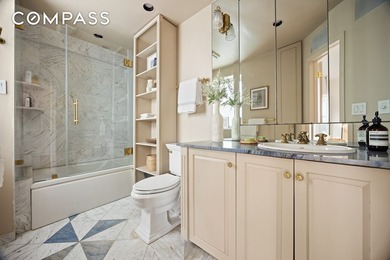 Graciously scaled and filled with natural light, Residence 17A - photo 9