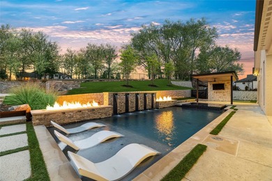 Exceptional Custom Lakeview Estate just moments from Bellwood - photo 4