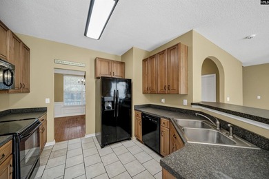 Welcome to Martins Grove, one of Lexington's most sought-after - photo 11