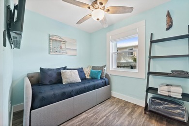 Waterfront living meets beach lifestyle in this beautifully - photo 12