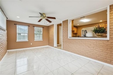 Gorgeous & well-maintained property awaits new owner! Charming - photo 13