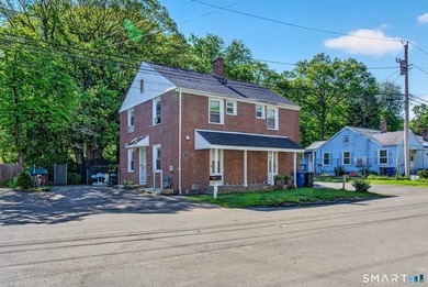 Stunning, renovated side-by-side duplex on a quiet cul-de-sac in - photo 14