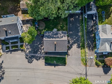 Stunning, renovated side-by-side duplex on a quiet cul-de-sac in - photo 19