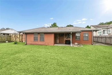 Gorgeous & well-maintained property awaits new owner! Charming - photo 20