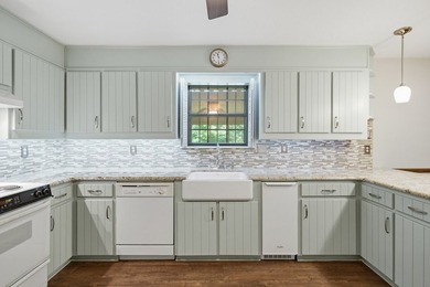 A rare opportunity to own a truly one-of-a-kind country retreat! - photo 21