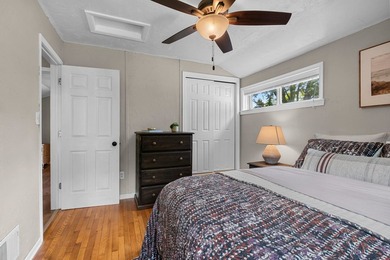 This completely updated 2 Bedroom has so much to offer! The main - photo 21